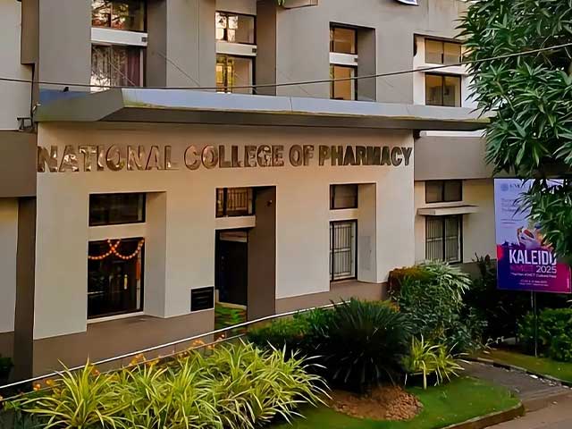 Guiding the Pharmacists of Tomorrow Towards Success 